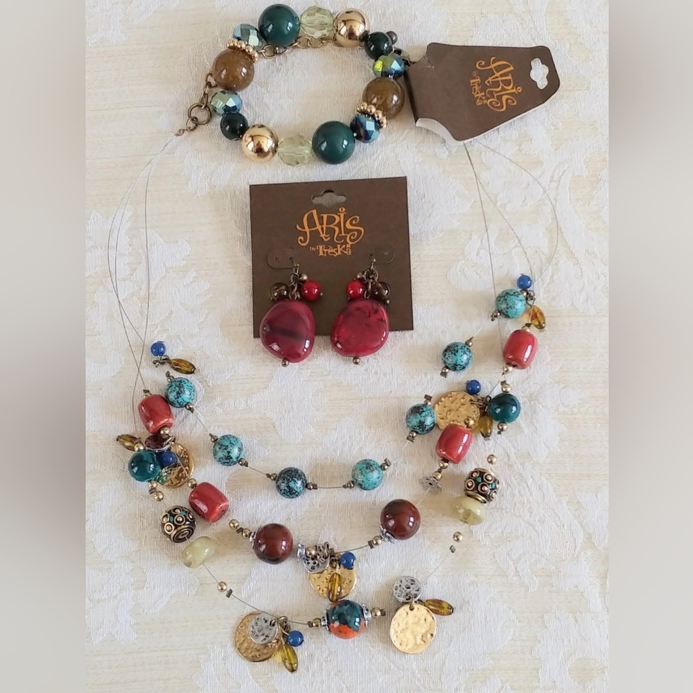 3 piece set: 3 strand necklace, earrings & bracelet, hammered metal, glass beads